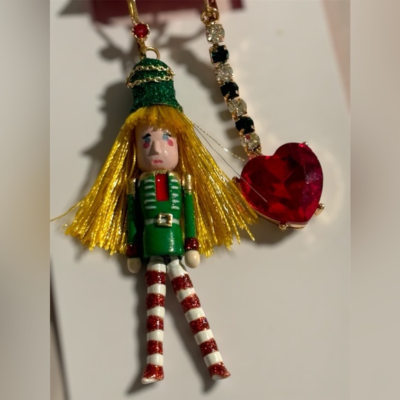 NWT•Betsey Johnson Nutcracker Christmas Drop earrings - Picture 7 of 9